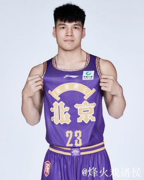 陈国豪社媒发声:广州见,让主场声音更响亮 陈国豪社媒发声:广州见,让主场声音更响亮